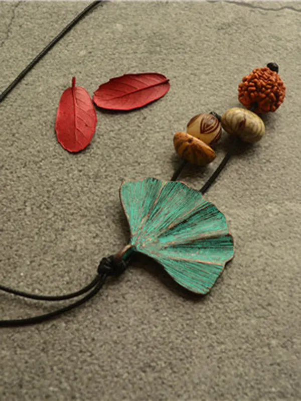 Vintage Wooden Beaded Leaf Shape Necklaces Accessories